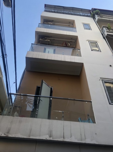 Bán nhà 2 mặt thoáng, nở hậu, kinh doanh đỉnh, hẻm Lạc Long Quân, tương lai sinh lời