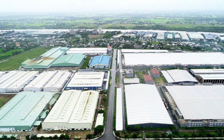 Cần bán 2ha đất Cụm công nghiệp Kim Thành Hải Dương vị trí đẹp tiện đi lại: cách QL5 chỉ 600m mặt tiền đất: 50m