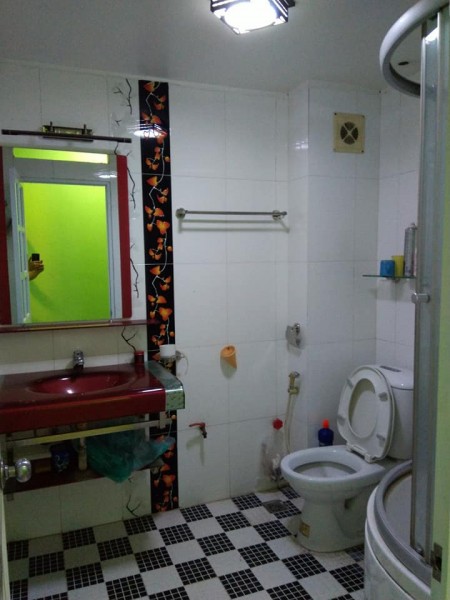 Nhà hoàng như tiếp, ngõ nông, tầm tiền tiện ích đầy đủ 31M2 x 5T x 3,2m MT giá 2 tỷ 5