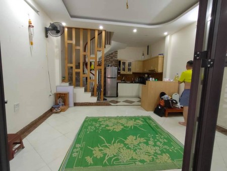 Bán Nhà Đa Sỹ 34m2, mặt tiền 4m, ngõ rộng yên tĩnh, gần ô tô, thoáng trước sau giá 2.8 Tỷ