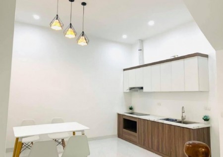 Bán Nhà: Xa La Hà Đông, Nhà cực hiếm, Ô tô đỗ cổng, diện tích 30m2, giá 2.7 tỷ