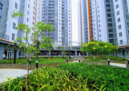 Bán căn hộ Chung cư Hoàng Mai, Đường Giải Phóng, Cách Bạch Mai 1,5km, 3 ngủ 4 tỷ - 083,848,9898