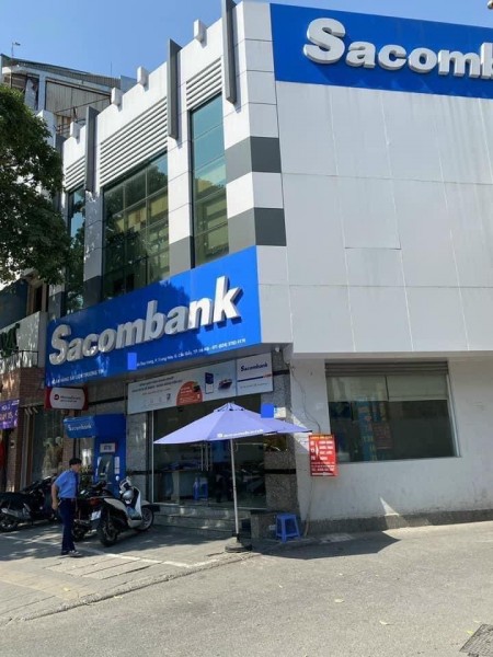 Mặt phố hiếm cho ngân hàng thuê giá cao, nhà thổ cư cực hiếm, giá 43.5 tỷ, lhcc