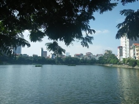 Bán chung cư tầng 2 mặt hồ phố Hồ Đắc Di, trung tâm Hà Nội, giá bán 2.68 tỷ