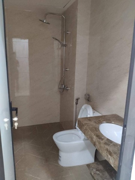 Bán nhà mặt phố Định Công kinh doanh tốt, sổ đẹp vuông đẹp, chính chủ