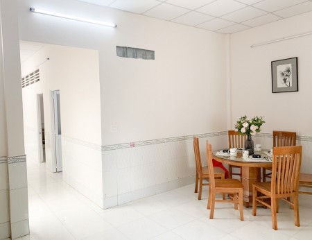 Nhà Lớn, mới xây, gần đại học Y Dược cần Thơ, Siêu Thị Lotte, giá 3.99 tỷ