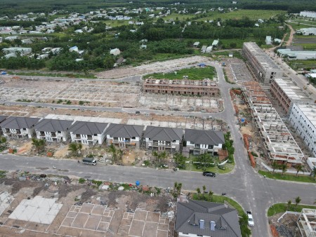 Bán biệt thự khu đô thị Đại Phước Molita, sở hữu vị trí đắc địa, đủ tiện ích