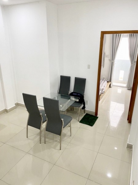 Cho thuê 1 pn, full nội thất, ban công riêng chỉ 5 triệu, đối diện. Etown Cộng Hoà