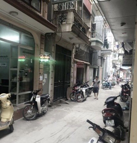 Trường Chinh 40m 4 tầng chắc chắn, mt 6m, 3pn giá 3,9 tỷ ngõ thông kinh doanh