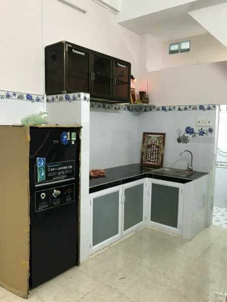 Cần tiền bán gấp nhà Lò Siêu, phường 16, Quận 11, nhà tiện ở ngay