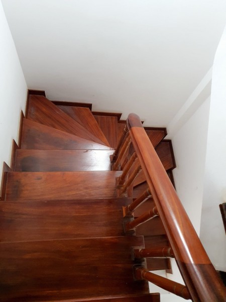 Sổ đỏ trao tay, lô góc, nhận ngay nhà đẹp Tôn Đức Thắng, Đống Đa, dt 45m2 4 tầng, chỉ 3 tỷ, lh 0946379913