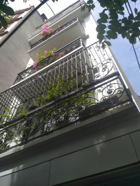 Bán nhà Tư Đình Quận Long Biên, ô tô 7 chỗ đỗ cửa, nội thất nhập khẩu, giá 6.5 tỷ