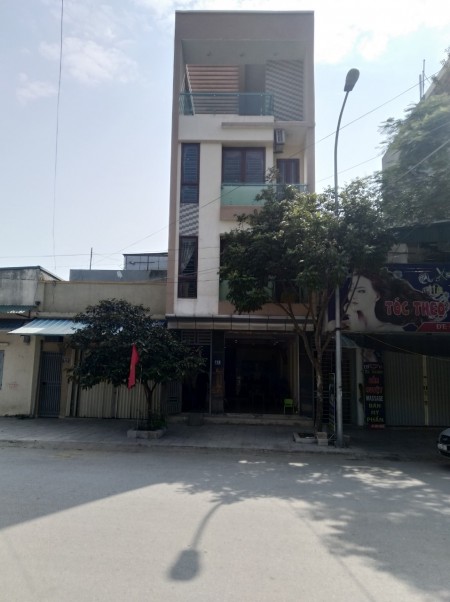 Bán nhà mặt đường chính chủ 4 tầng ngay trường Chính Trị, liên hệ 0393.207.041