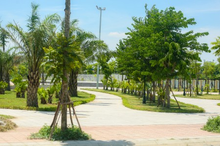 Chính chủ cho thuê mặt bằng kinh doanh shophouse, view nhìn thẳng ra công viên, luôn đông đúc