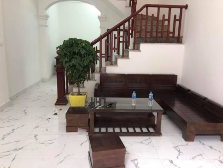 Bán nhà Hà Trì, Hà Đông 48m2, 3 tầng, ô tô đỗ cửa, KD, giá chỉ 4,2 tỷ.