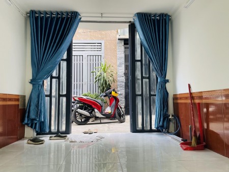 Bán nhà Phường 12 Gò Vấp đẹp, 2 tầng vào ở ngay giá 3.2 tỷ. Lh 0797110680
