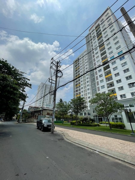 Hẻm xe hơi Luỹ Bán Bích, dt 90m2, giảm 500 triệu trong mùa dịch, giá 8.1 tỷ, lh 0979847570