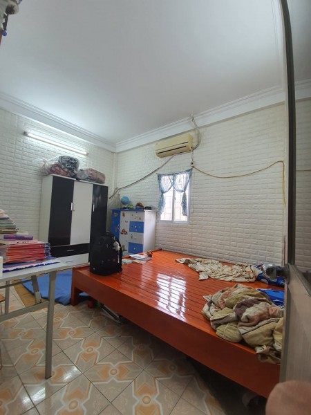 Bán nhà nguyên căn Tam Hiêp, giá chỉ 3.1 tỷ ngõ rộng ô tô đỗ cửa, sổ phân lô