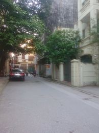 Chủ Cần Bán Gấp, Phương Mai Phố, Phân Lô, ô tô dt 50m2, giá 7 tỷ, nhà đẹp long lanh