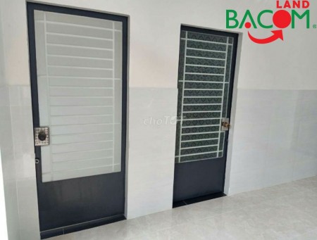 Bán nhà cấp 4 nguyên căn gần giáo xứ Thuận Hoà, phường Tân Phong, giá 2.6 tỷ