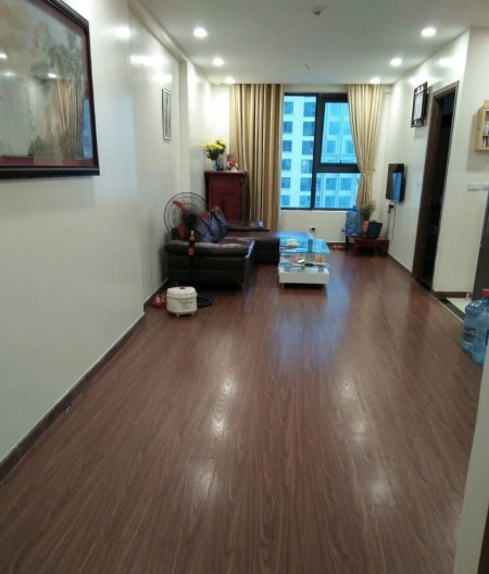 Chuyển nhượng nhanh căn hộ tại Eco Green City 75m2, giá bán 2.2 tỷ Lh 0343.951.063
