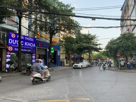 Bán nhà, cách MẶT PHỐ 10m, gần Bến xe Mỹ Đình, 50m2, 4 tầng, giá 5 tỷ