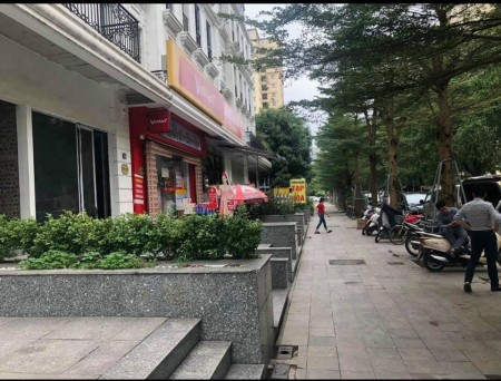 Quận Cầu Giấy cần cho thuê shophouse phân lô kinh doanh tốt, giá 50 triệu/tháng