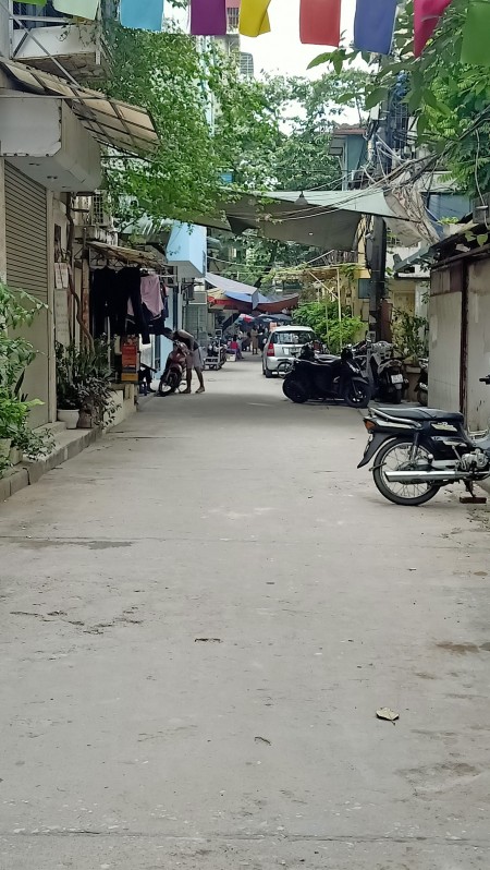 Bán Nhà Thành Phố giá nông thôn mặt tiền 8,5m vừa kinh doanh Vừa Ở
