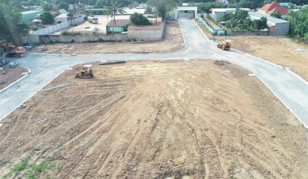 Đất nền Bến Cát cần bán, giá chỉ 950 triệu, sổ hồng riêng, pháp lí sạch sẽ