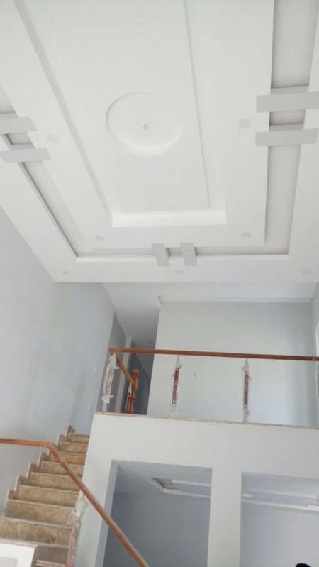 Cần tiền bán nhà nguyên căn Trường Chinh. nằm sát Tân Bình giá 3 tỷ, lhcc