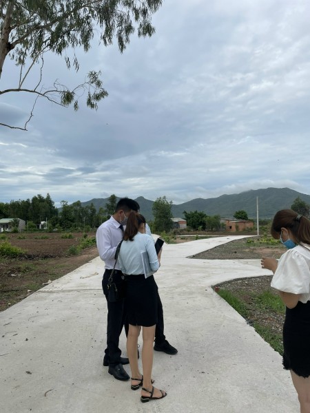 Đi đến slide 2