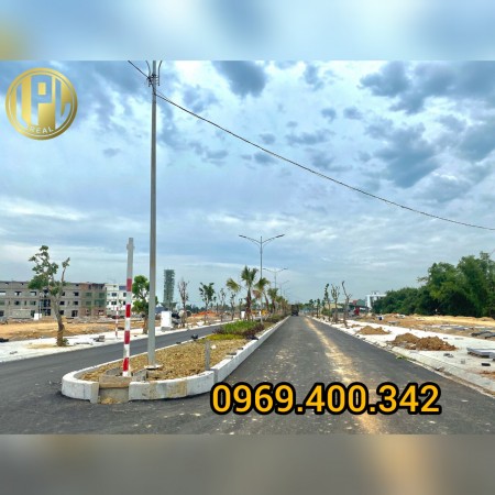 Cần sang nhượng lại lô Liền kề khu chợ mới, Gía thương lượng chính chủ