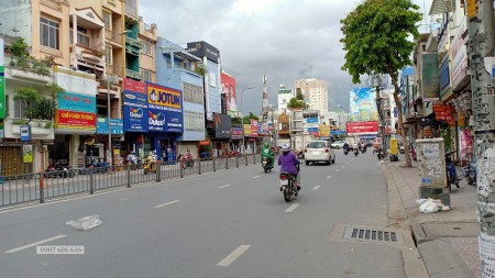 Nhà mặt tiền 5m KDDV, Bạch Đằng, P24, Bình Thạnh, diện tích sử dụng 61m2, giá 20.9 tỷ.