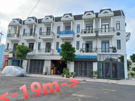 1 trệt 2 lầu gần Chợ Hàng Bông, cạnh đường Phú Lợi Cạnh QL Mỹ Phước tp Thủ Dầu Một, Bình Dương