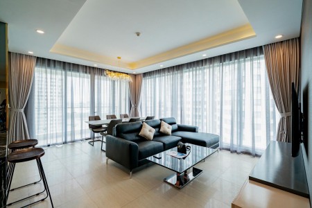 Cần bán căn hộ 3 pn, dt 124m2, tại Diamond Island, view trực diện sông Sài Gòn, Bitexco, full nội thất cao cấp