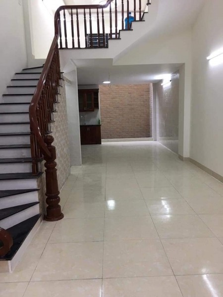 Bán nhà điện tích 63m2 6 tầng ôtô đỗ nhỉnh 4tỷ gần Hoàng Mai Thanh Trì, lhcc