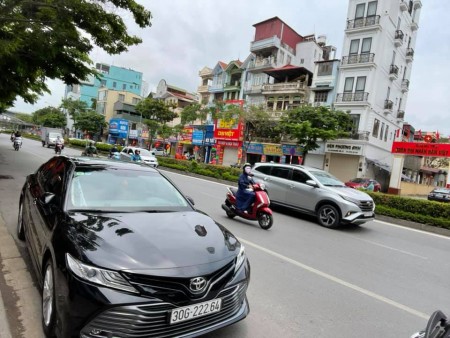 Chính chủ cho thuê nhà mặt phố Xã Đàn, kinh doanh sầm uất 0888868583