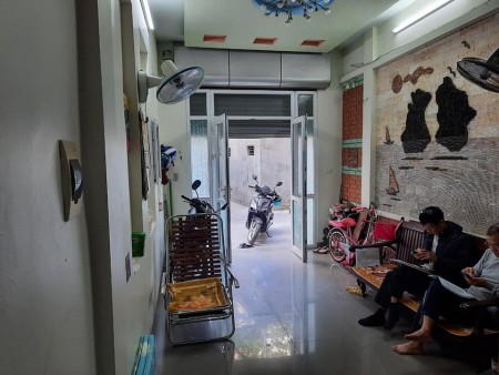 Chính chủ bán nhà Xuân Đỉnh - Bắc Từ Liên sát ngay mặt phố 40m x 5T giá chỉ 4 tỷ (thương lượng)