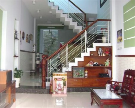 Nhà chính chủ cần tiền bán gấp nhà mặt phố Quận Hà Đông, bao sang tên công chứng