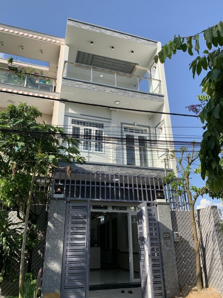 Ông anh vợ gửi bán nhà tai Tân Phú Trung Củ Chi, 2 lầu 1 trệt giá mùa dich giá chỉ 2,8 tỷ LH:0982638022