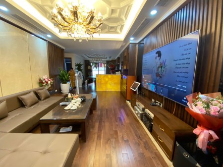 Cho thuê chung cư Việt Đức Complex 3 phòng ngủ, 100m2, full đồ, 16 triệu/tháng. LH 0377983070