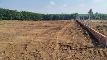 Bán 1000m2 đất vườn gần thị Trấn Trảng Bom, pháp lí sổ hồng riêng