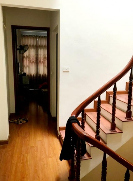 Bán nhà Nam Từ Liêm, ô tô, đường thông, an sinh đỉnh, dt 44m2, 4 tầng đúc, giá mùa dịch nhỉnh 3 tỷ xíu