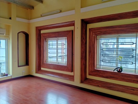 Bán nhà Kim Giang Hoàng Mai 60m MT5m 5tầng chỉ 6.5Tỷ ôtô vào nhà