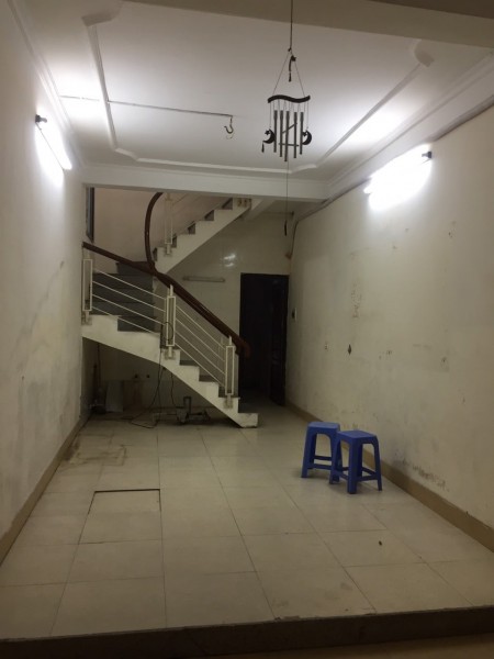 Bán nhà khu Lê Trọng Tấn 45m, mặt tiền 4m, thuận tiện doanh. Chỉ hơn 5 tỷ