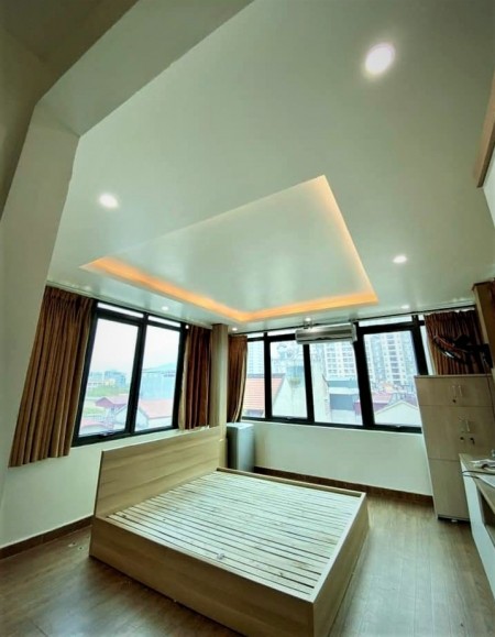 Phân lô, gara ô tô, 6 tầng thang máy phố Kim Mã, Ba Đình, kinh doanh, nhỉnh 7 tỷ