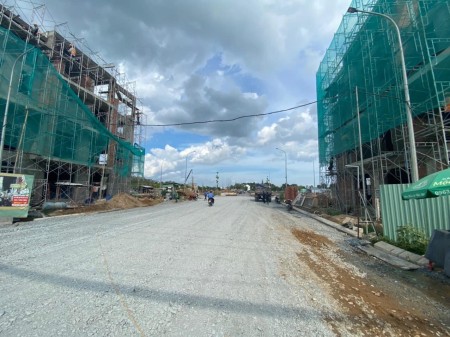 Đại lộ phồn hoa, giao thoa thịnh vượng, liên hệ 0942417798, thanh toán linh hoạt trải dài 12 tháng
