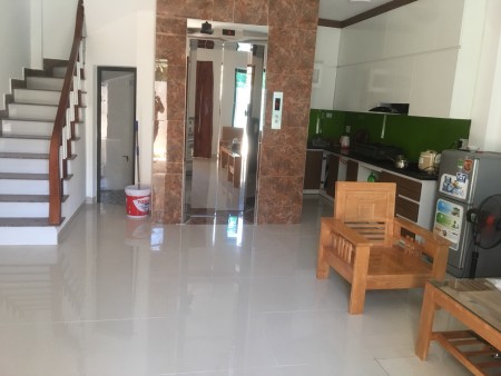 Cực hiếm nhà mới tinh, thang máy nhập khẩu, giá chỉ 5 tỷ Xuân La Quận Tây Hồ Hà Nội