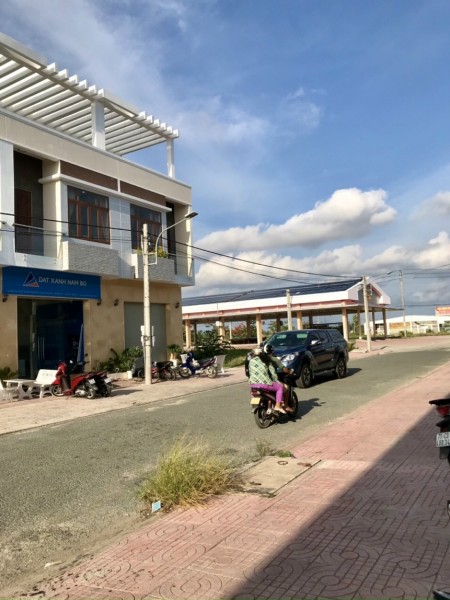 Chính chủ bán nền đất đường 12m gần trường mầm non, tặng nhà tiền chế 70tr cho khách thiện chí