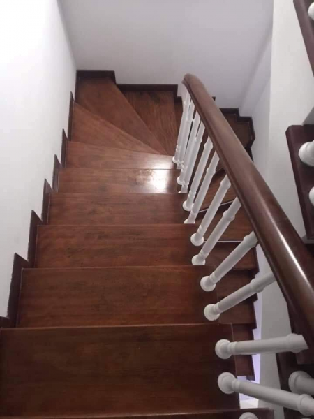 Bán nhà 3 tầng Trần Bình, Cầu Giấy, diện tích 40m2, 3 tầng, mt: 4m, ngõ ô tô rộng